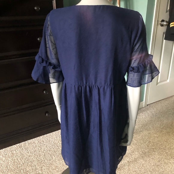 Laundry by Shelly Segal navy dress with tie neckline and shear sleeves - Picture 12 of 12